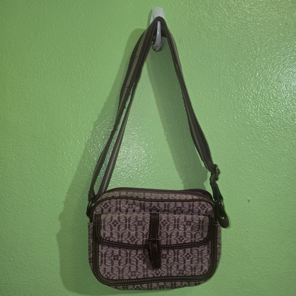 Fossil Handbags - VTG FOSSIL CROSSBODY LOGO CANVAS SMALL BAG - EXCELLENT CONDITION- ZIPPERED Purpl